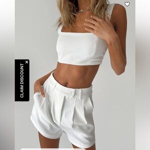 Princess Polly High Waist Shorts sz 4